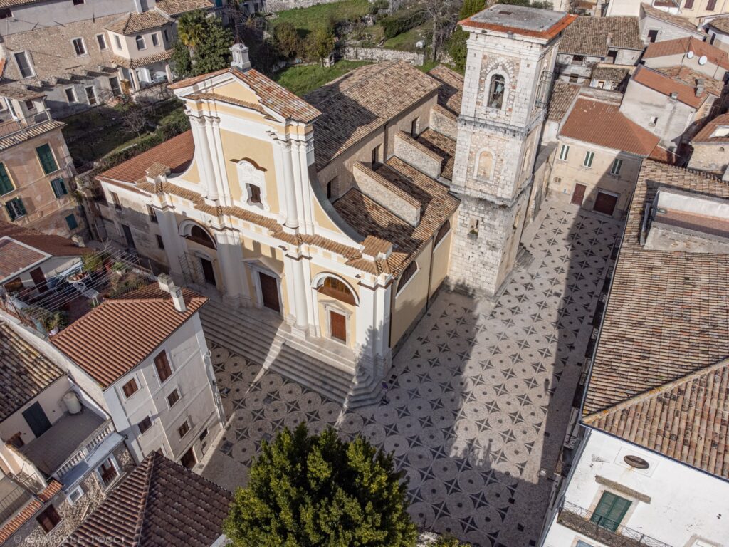 Piazza-Giustino-Quadrari v1