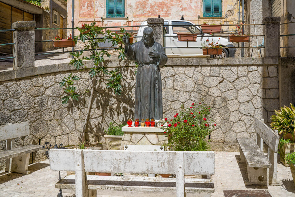 Statua Padre Pio