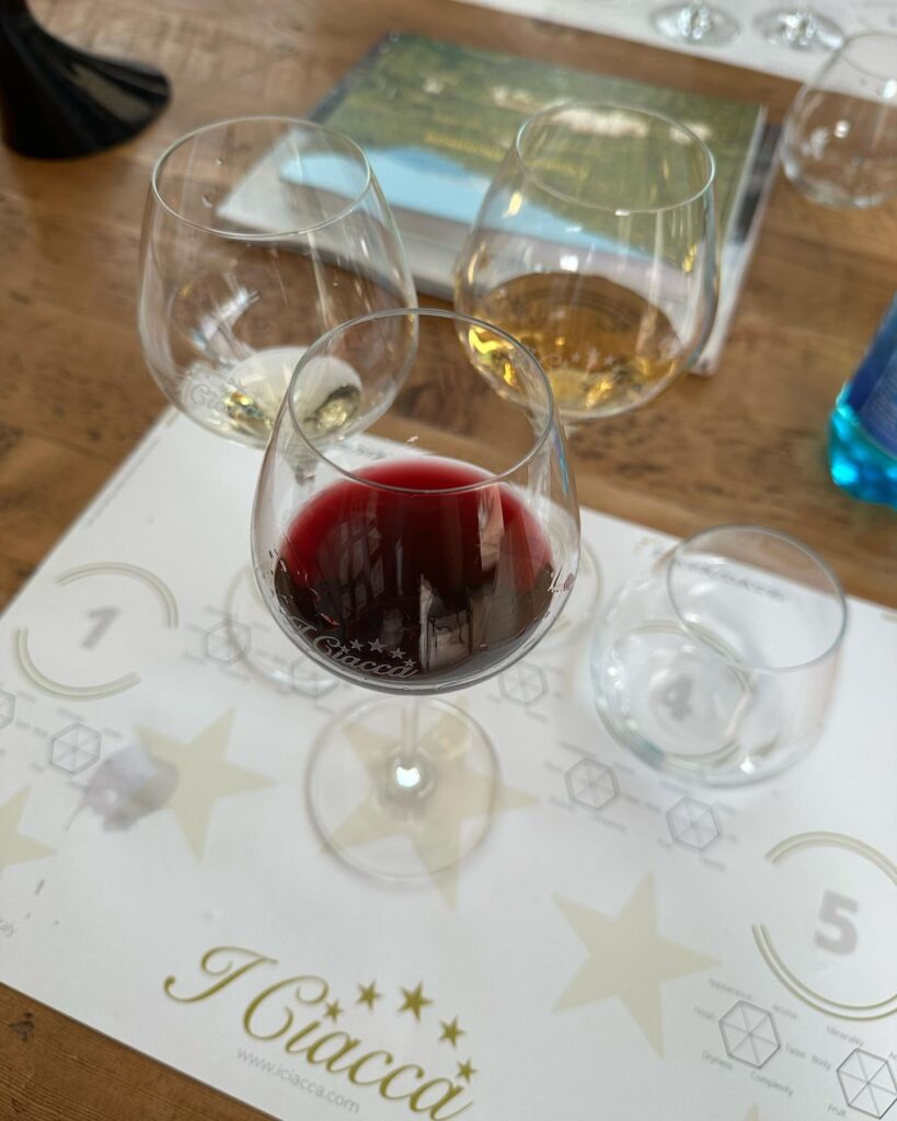 laurencaramico_1680245792_3070446710501611101_3092871755