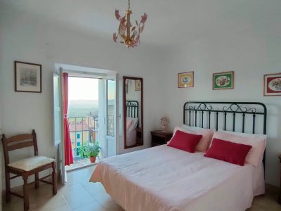 127fa5aa-3981-4691-a0f2-6f6630b87c52