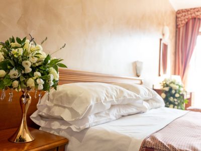 Accoglienza-2048x1366